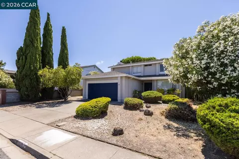 Exterior - 200 Oriole Ct, Hercules, CA 94547 photo 2 of 5
