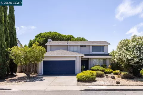 200 Oriole Ct, Hercules, CA 94547