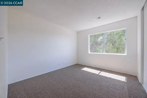 Bedroom - 200 Oriole Ct, Hercules, CA 94547 photo 3 of 4