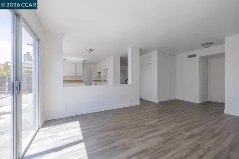 Living - 200 Oriole Ct, Hercules, CA 94547 photo 3 of 6