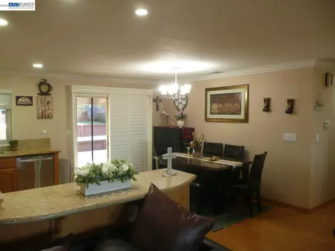Dining - 3253 Jamie Way, Fairview, CA 94541 photo 1 of 1