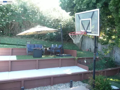 Exterior - 3253 Jamie Way, Fairview, CA 94541 photo 7 of 9