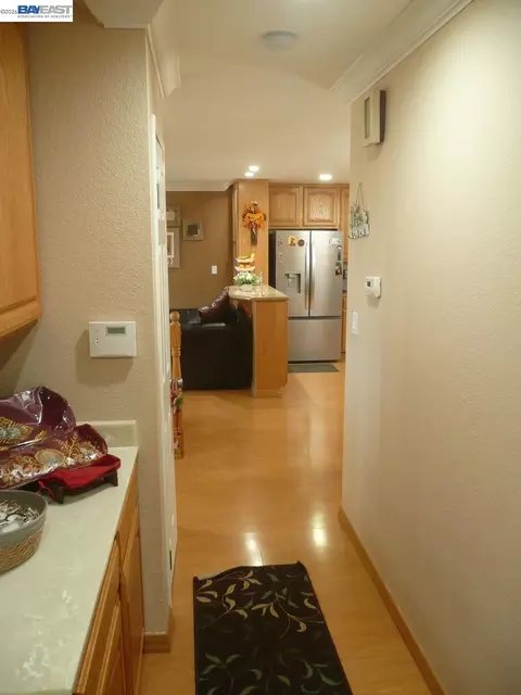 Entry Way - 3253 Jamie Way, Fairview, CA 94541 photo 3 of 3