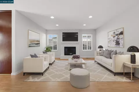 3 Sandalwood Ct, Pittsburg, CA 94565