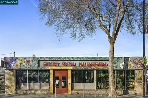 Exterior - 2703 Mathews St, Berkeley, CA 94702 photo 14 of 14