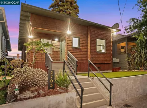 Exterior - 2703 Mathews St, Berkeley, CA 94702 photo 7 of 14