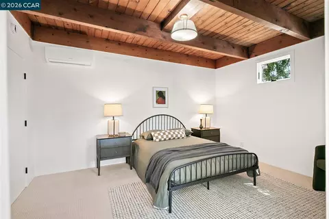 Bedroom - 2703 Mathews St, Berkeley, CA 94702 photo 5 of 9