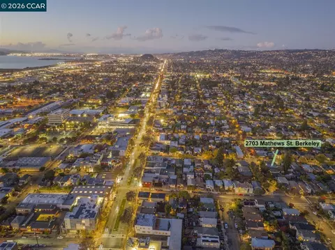 View/Area - 2703 Mathews St, Berkeley, CA 94702 photo 2 of 7