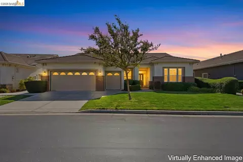 350 Gladstone Dr, Brentwood, CA 94513
