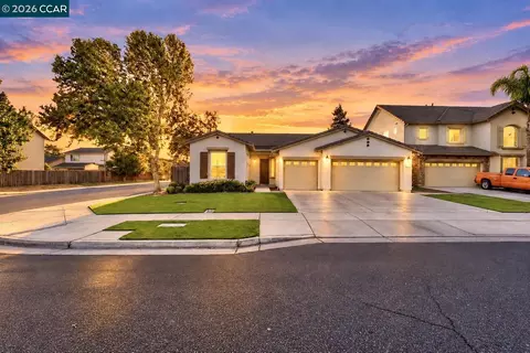 2651 Granite Dr, Atwater, CA 95301
