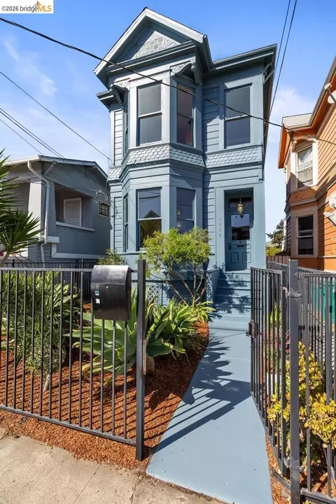 3239 Adeline St, Oakland, CA 94608