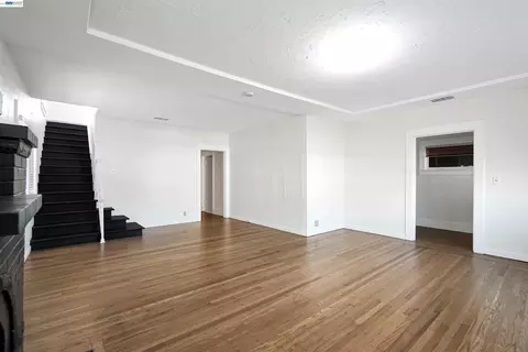 Living - 1646 51st Ave, Oakland, CA 94601 photo 2 of 4