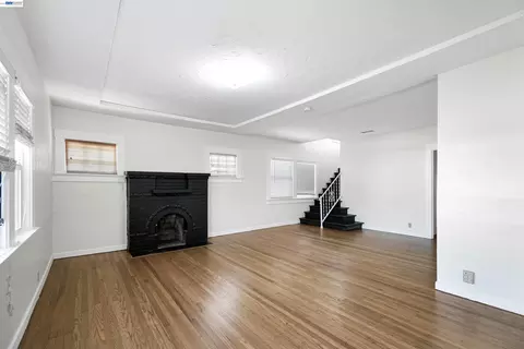 Living - 1646 51st Ave, Oakland, CA 94601 photo 1 of 4
