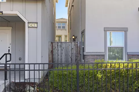 Exterior - 24217 2nd St, Hayward, CA 94541 photo 8 of 9