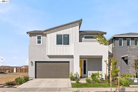 17693 Bushwick Ln, Lathrop, CA 95330