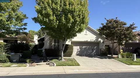 371 Perazul Cir, Sacramento, CA 95835