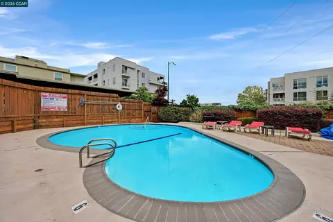 1810 Cole Ave #3, Walnut Creek, CA 94596