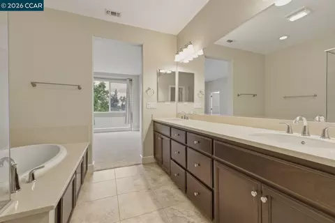 Entry Way - 6668 Adare Ln, Dublin, CA 94568 photo 5 of 5
