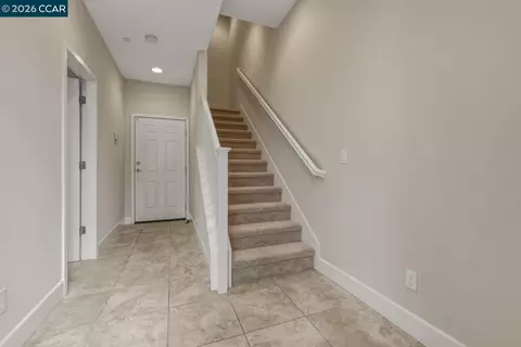 Entry Way - 6668 Adare Ln, Dublin, CA 94568 photo 2 of 5