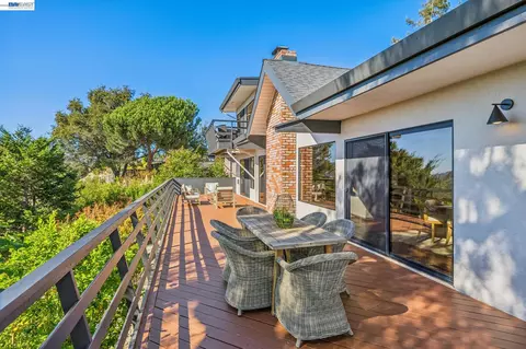 Exterior - 5624 Greenridge Rd, Castro Valley, CA 94552 photo 20 of 39