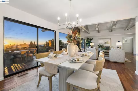 Dining - 5624 Greenridge Rd, Castro Valley, CA 94552 photo 1 of 8