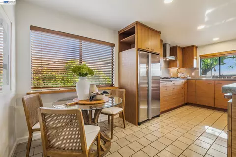 Kitchen - 5624 Greenridge Rd, Castro Valley, CA 94552 photo 2 of 11