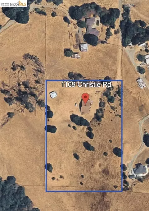 1169 Christie Rd, Martinez, CA 94553