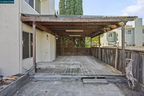 Exterior - 146 Riverway Dr, Pittsburg, CA 94565 photo 10 of 17