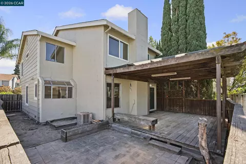 Exterior - 146 Riverway Dr, Pittsburg, CA 94565 photo 8 of 17
