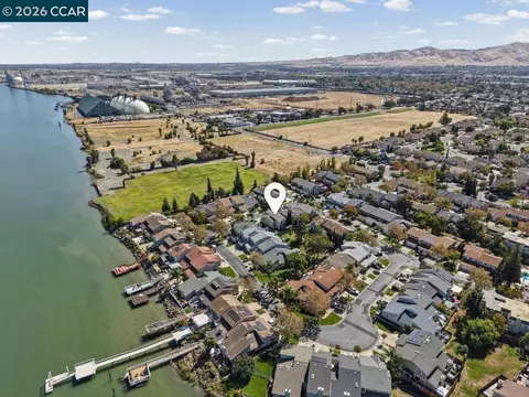 View/Area - 146 Riverway Dr, Pittsburg, CA 94565 photo 9 of 16