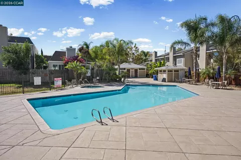 Exterior - 146 Riverway Dr, Pittsburg, CA 94565 photo 14 of 17