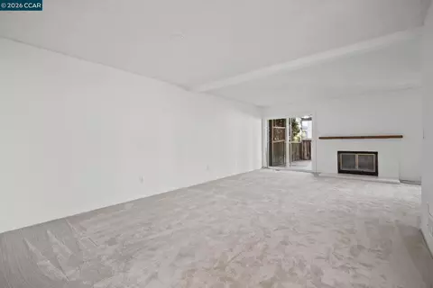 Living - 146 Riverway Dr, Pittsburg, CA 94565 photo 1 of 5