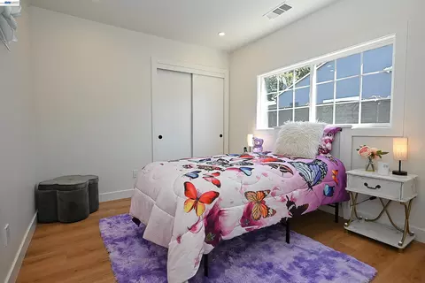 Bedroom - 2403 Mountain View Dr, Concord, CA 94520 photo 5 of 5