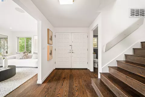Entry Way - 80 Leeds Ct E, Danville, CA 94526 photo 2 of 2