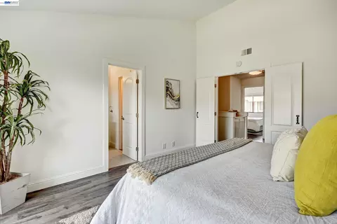 Bedroom - 1163 Cherryview Ln, San Jose, CA 95118 photo 7 of 10