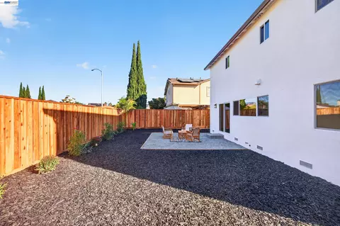 Exterior - 5 Greentree Cir, Milpitas, CA 95035 photo 4 of 8