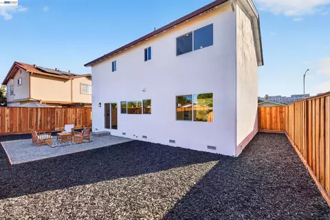 Exterior - 5 Greentree Cir, Milpitas, CA 95035 photo 5 of 8