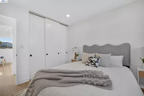 Bedroom - 5 Greentree Cir, Milpitas, CA 95035 photo 6 of 7