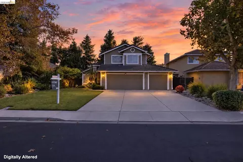 427 White Oak Ct, Oakley, CA 94561