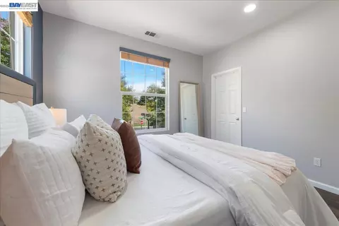 Bedroom - 5236 Brookline Ct, Dublin, CA 94568 photo 6 of 6