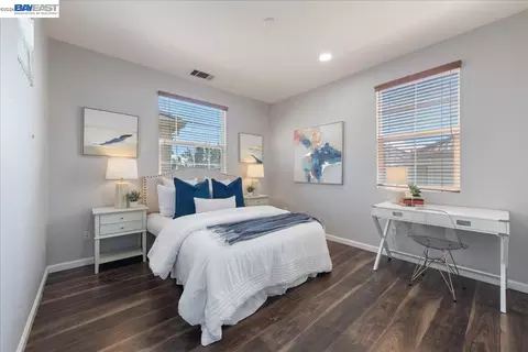 Bedroom - 5236 Brookline Ct, Dublin, CA 94568 photo 3 of 6