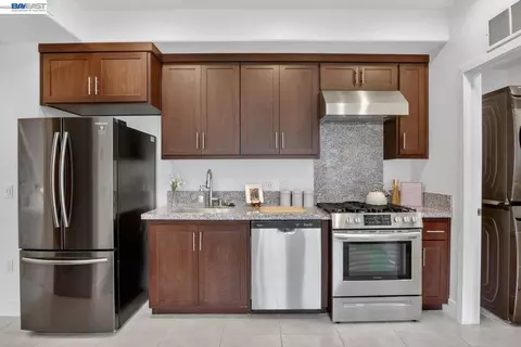 Kitchen - 411 Rhythm Ln, Hayward, CA 94544 photo 2 of 2