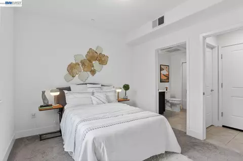 Bedroom - 411 Rhythm Ln, Hayward, CA 94544 photo 2 of 4