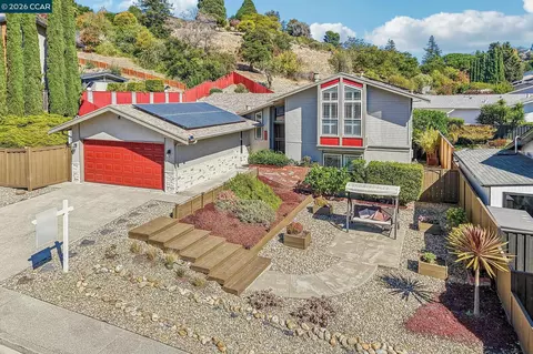 Exterior - 2609 Moraga Dr, Pinole, CA 94564 photo 16 of 17