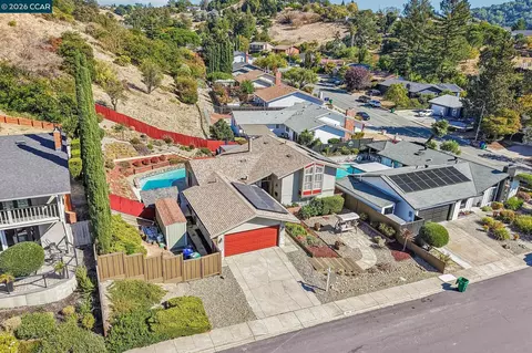 View/Area - 2609 Moraga Dr, Pinole, CA 94564 photo 2 of 11