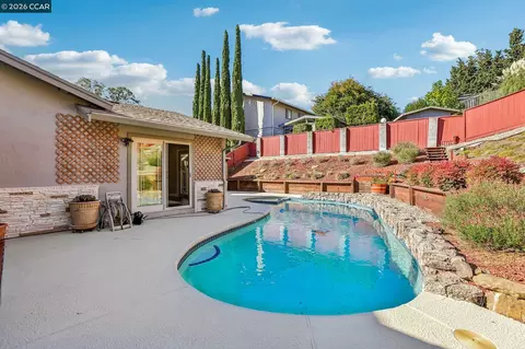 Exterior - 2609 Moraga Dr, Pinole, CA 94564 photo 8 of 17