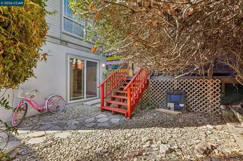 Exterior - 2609 Moraga Dr, Pinole, CA 94564 photo 7 of 17