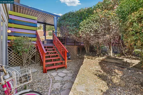 Exterior - 2609 Moraga Dr, Pinole, CA 94564 photo 6 of 17