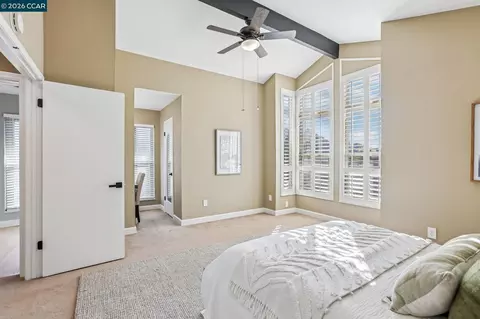 Bedroom - 2609 Moraga Dr, Pinole, CA 94564 photo 2 of 8