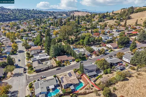 View/Area - 2609 Moraga Dr, Pinole, CA 94564 photo 11 of 11